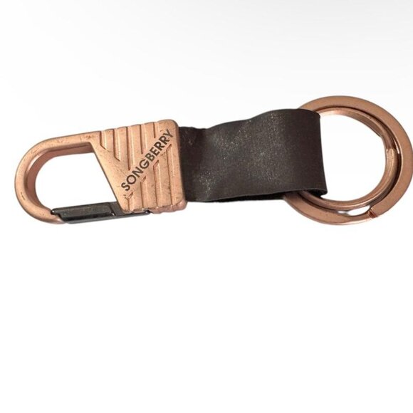 Set of 13 Premium Keychains – Fun, Stylish, and Unique Designs - Picture 4 of 13